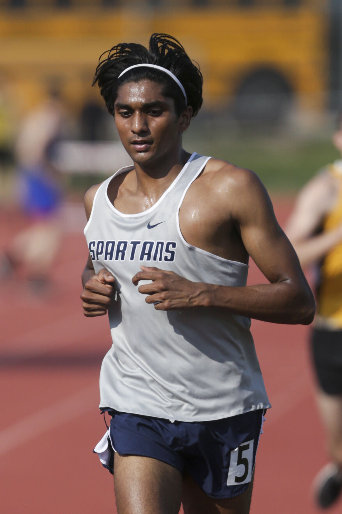 051222-qc-spt-district track-09.jpg